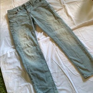 Men’s Levi Jeans